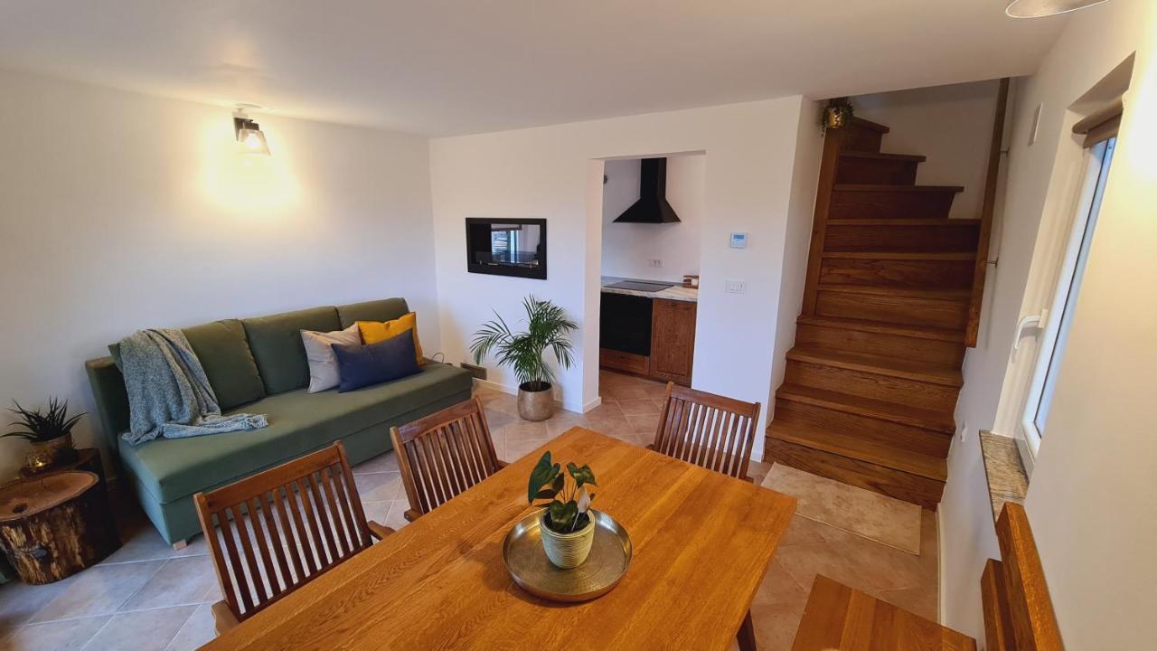 Villa Zidanica Muhic à Dolenjske Toplice Extérieur photo